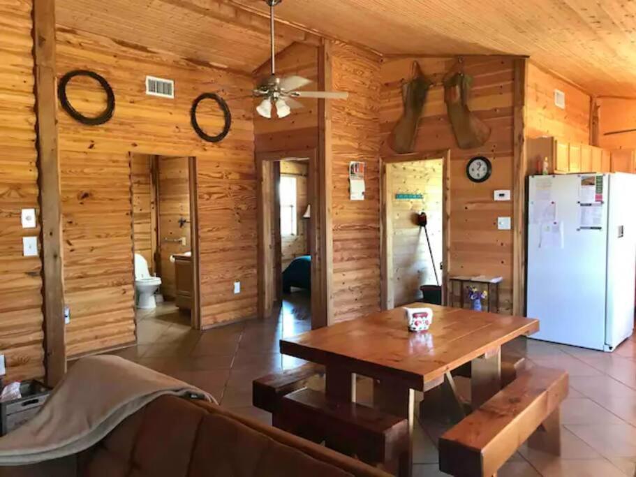 Cottonwood Creek Cabins - Alpine, Tx Exterior photo
