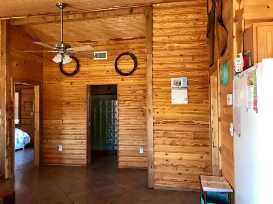 Cottonwood Creek Cabins - Alpine, Tx Exterior photo